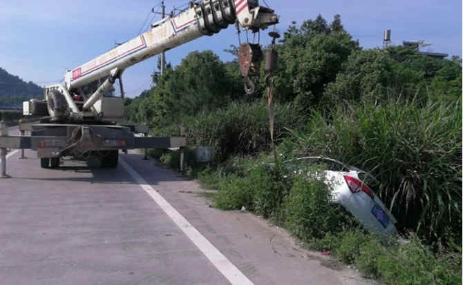 湛河区重载吊车救援 湛河区重载吊车救援